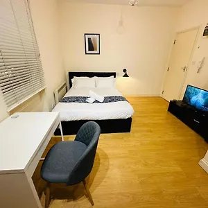 Premium Studio Flat 05 Near Tower Bridge Apartment London
