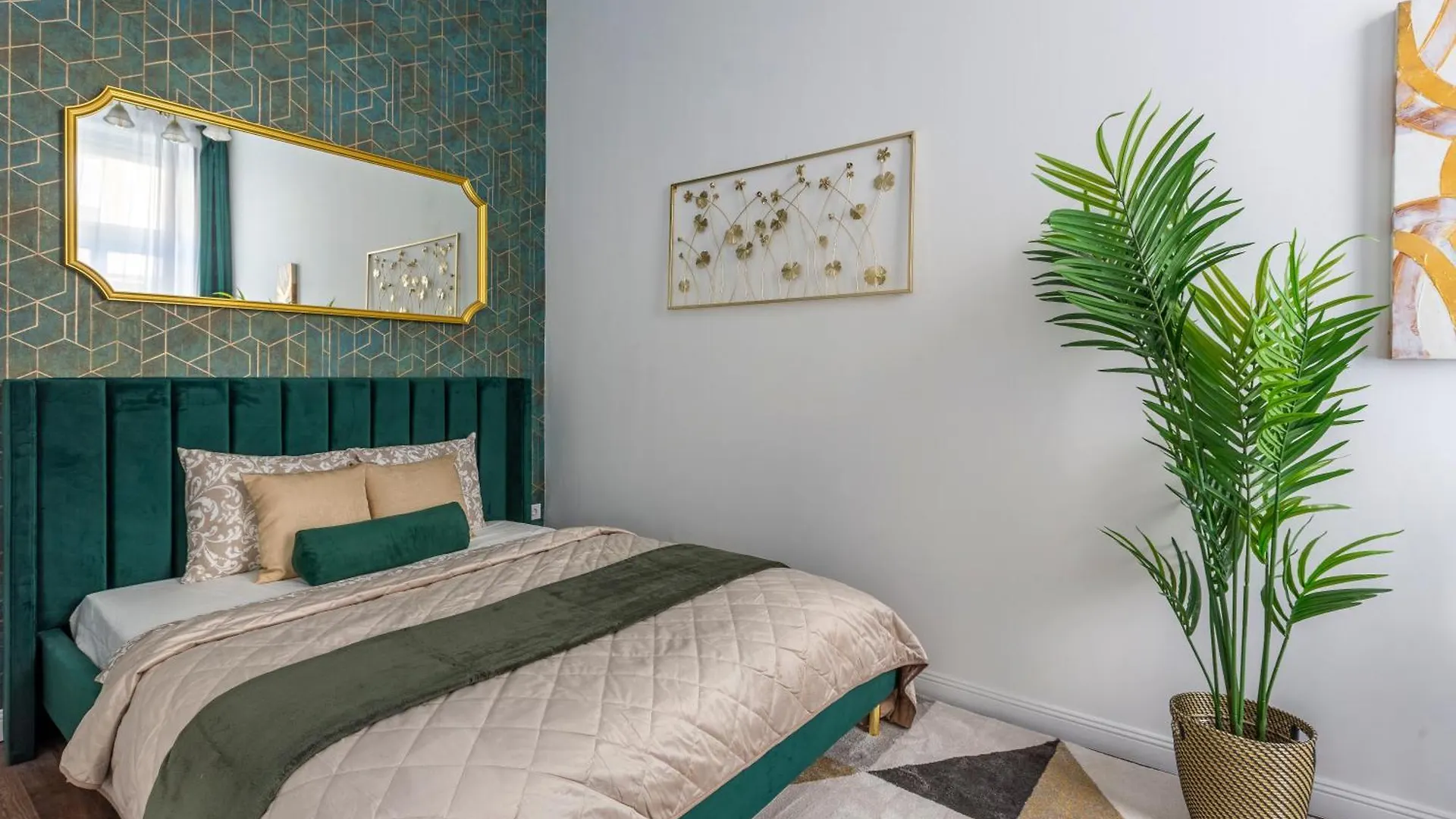 Luxurious Prestige Residence Next To The New York Cafe Budapest Hungary